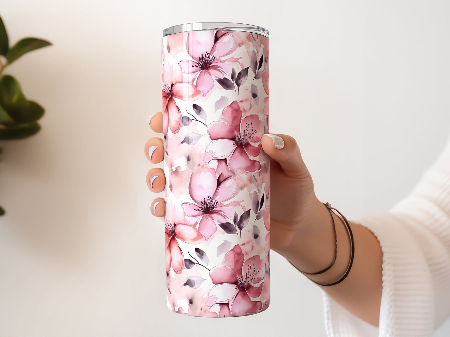 20 Oz Tumbler Mockup Tumbler PSD Mockup Skinny Tumbler Mockup Person Holding Mockup Smart Object PSD Tumbler Hand Mockup - VartDigitals