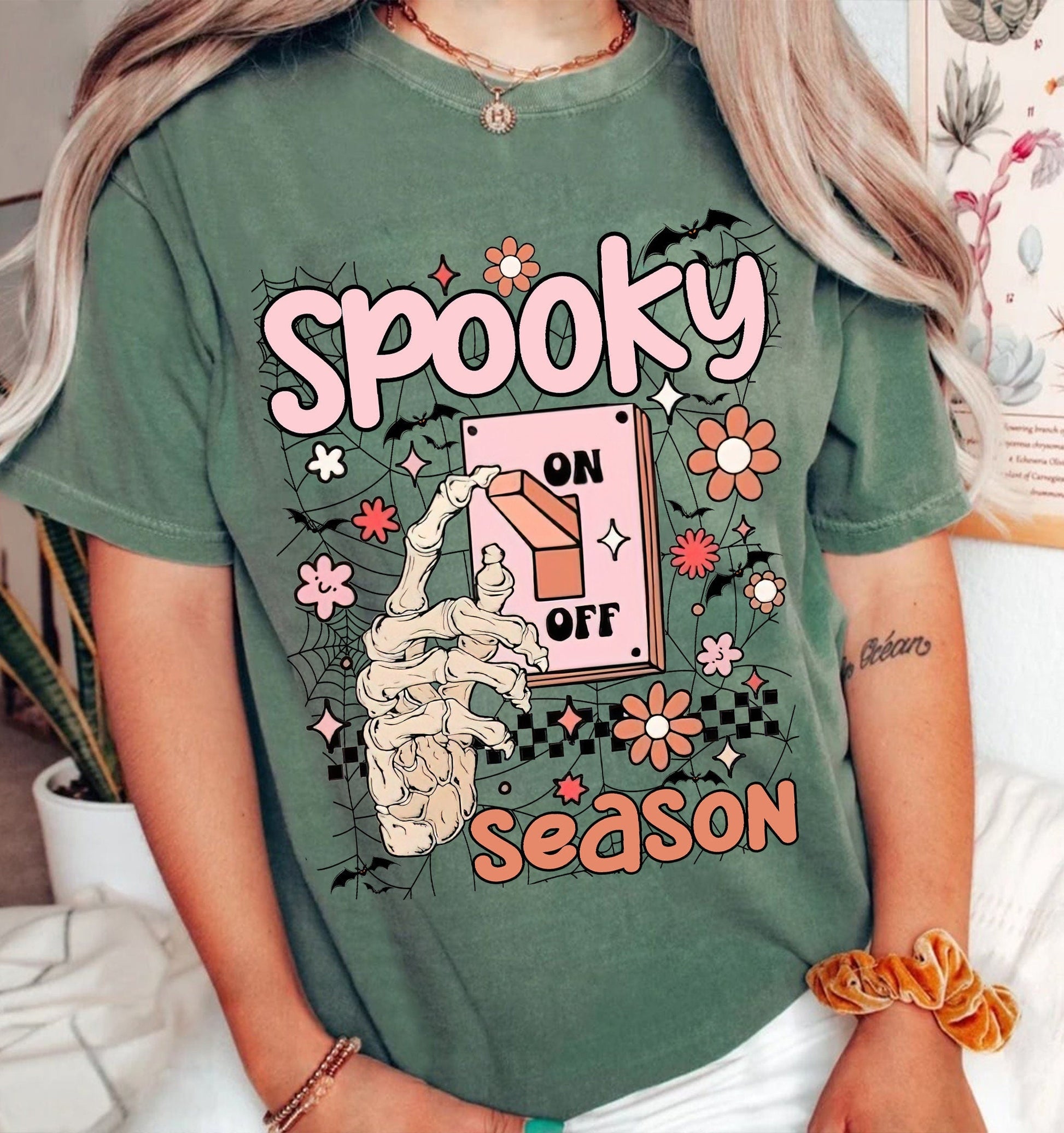 Spooky Season Shirt, Halloween Shirt, pumpkin Shirt, Halloween Tee, Cute Ghost Shirt, Spooky Season t-Shirt, Ghost T-shirt - VartDigitals